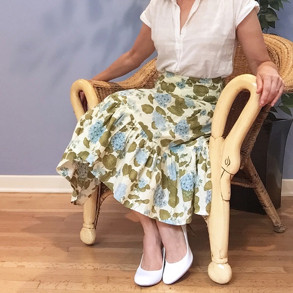 Vintage Cottagecore Floral Midi Skirt - Picture 5 of 7